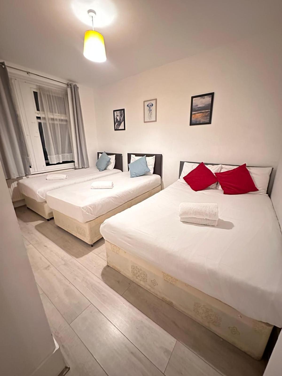 Lovely 2 Bed Flat 2 Floor Miles Лондон Экстерьер фото