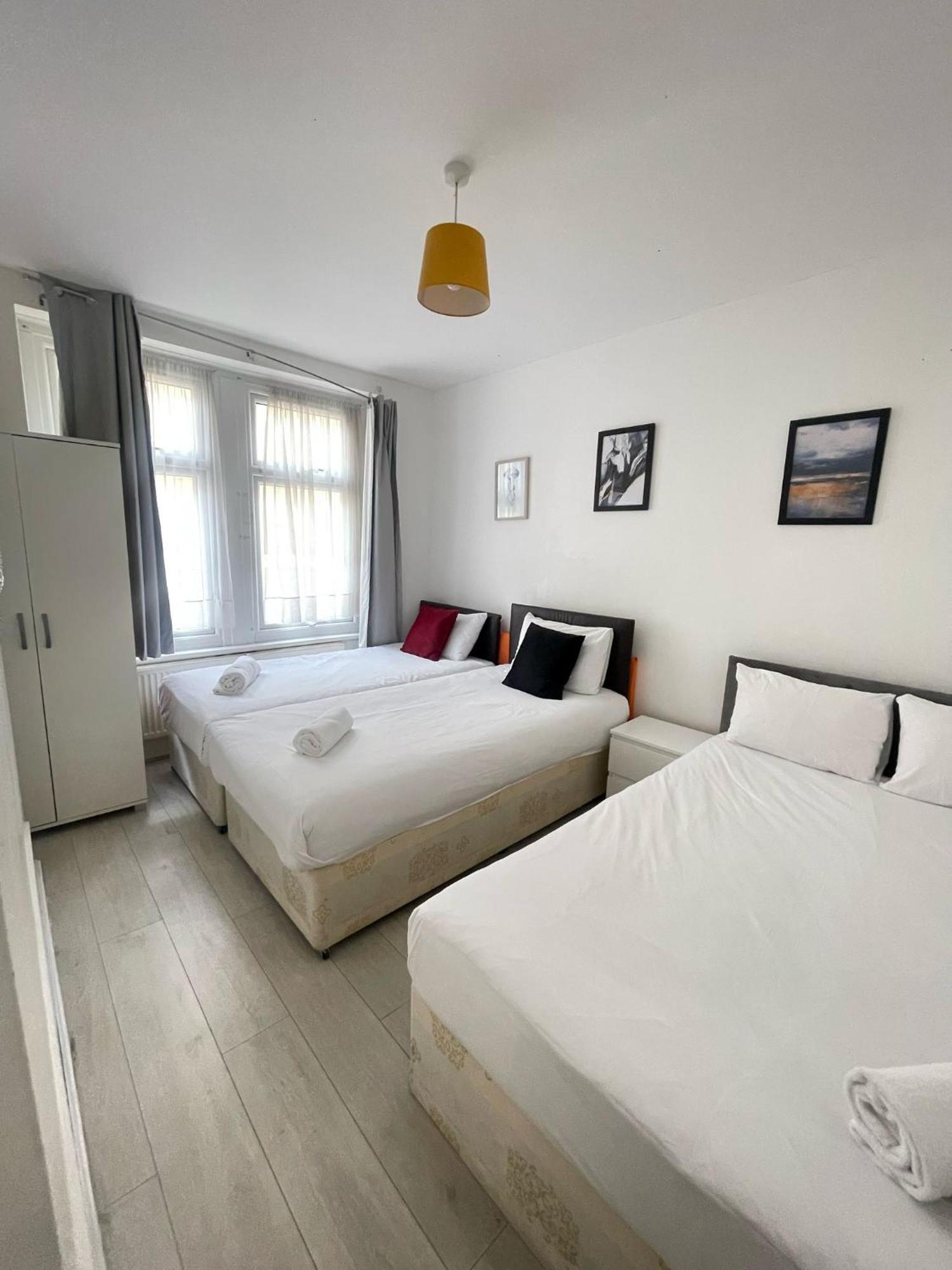 Lovely 2 Bed Flat 2 Floor Miles Лондон Экстерьер фото