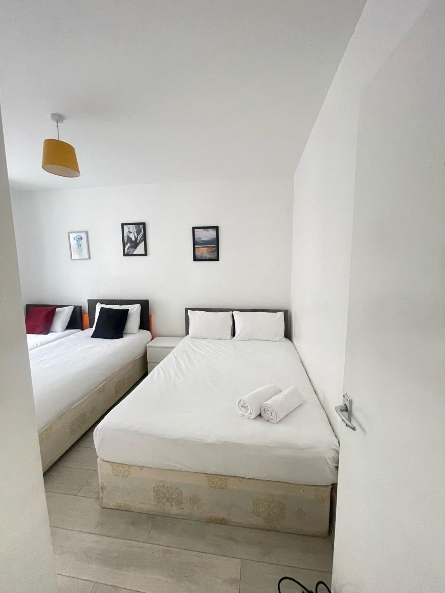 Lovely 2 Bed Flat 2 Floor Miles Лондон Экстерьер фото